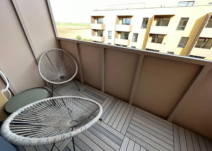 Cozy 1-Bedroom Condo